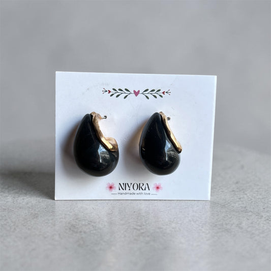 Onyx & Gold Raindrop Studs