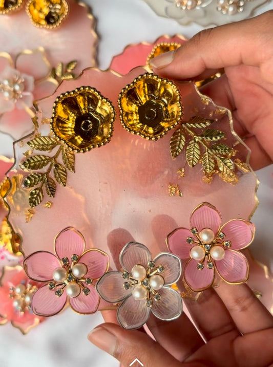 Pastel Pink 3 flower Thali